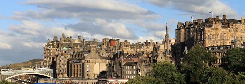 Visita a pie alrededor de los secretos del barrio “Royal Mile” - Con guía