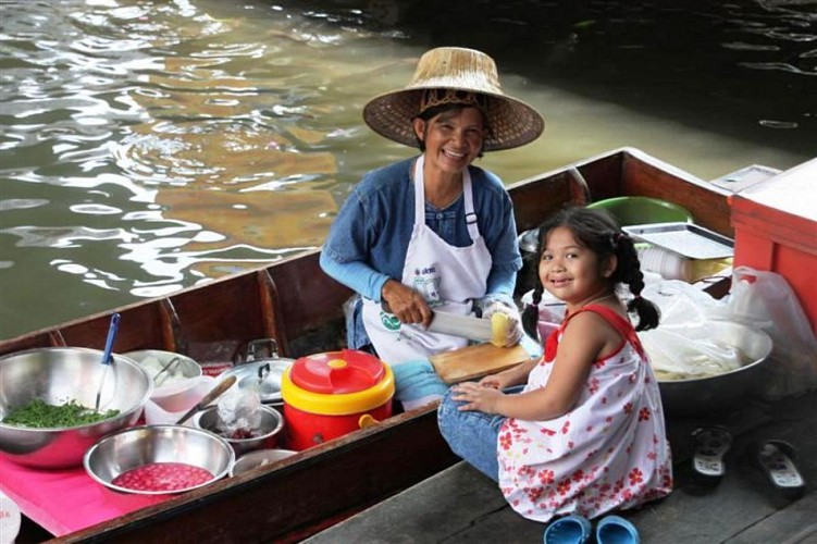 Guided Tour of Bangkok by Bike