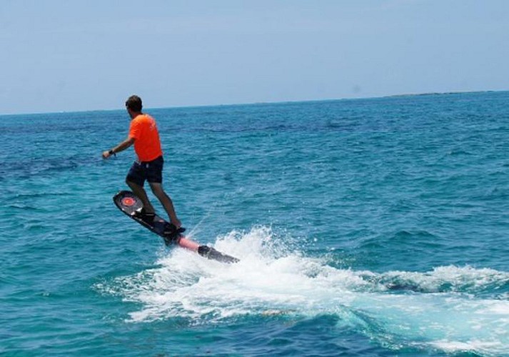 Jetpack und Flyboard Session und Bootsfahrt in der Bucht von Miami