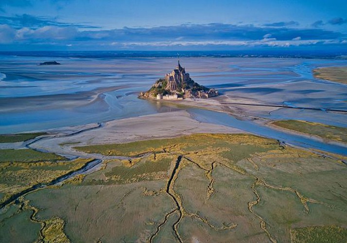 Survol de la Baie du Mont-Saint-Michel en ULM pendulaire ou autogire - 30min