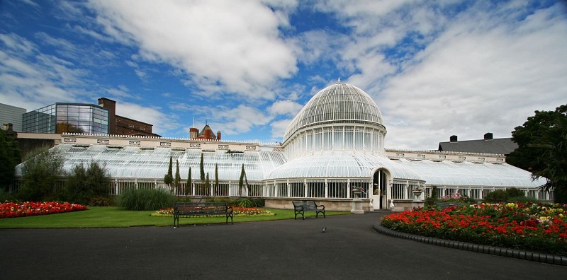 Ausflug mit dem Zug nach Belfast und Tickets für die Titanic Experience - ab Dublin