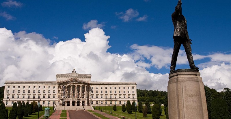 Ausflug mit dem Zug nach Belfast und Tickets für die Titanic Experience - ab Dublin