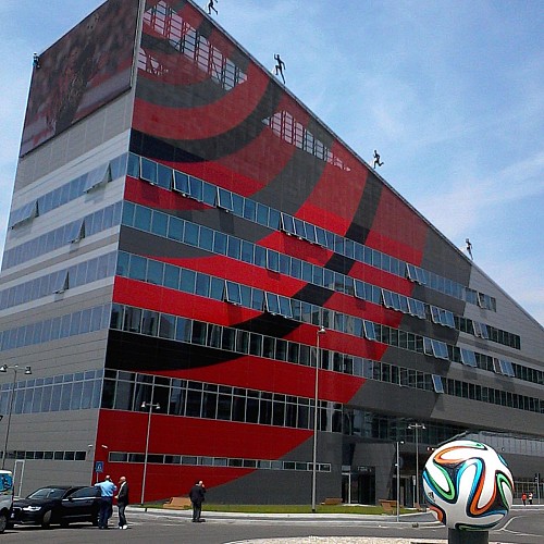 Milan Football: Visit the San Siro Stadium and Casa Milan + 48-Hour Hop-On Hop-Off Buss Pass
