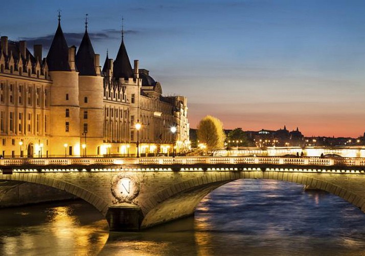 Dinner Cruise in Paris – Paris Marina – Transport included