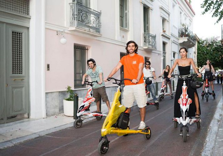 Visita guiada de Atenas en trikke, desde la Acrópolis hasta la parte moderna