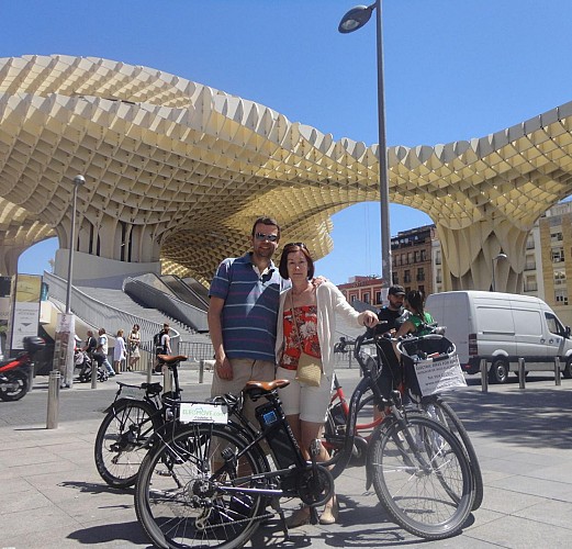 Tour guidé de Séville hors des sentiers battus à vélo électrique