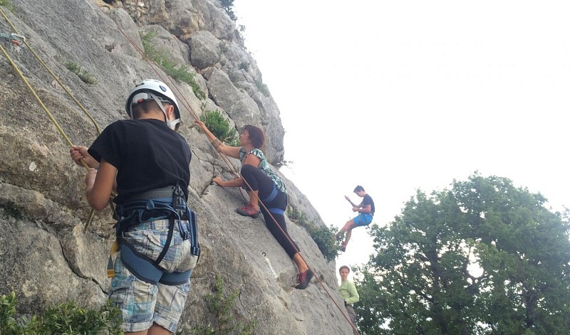 Rock Climbing in Cabris (15 mins. from Grasse)
