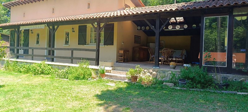 LE VILLAGE DES CHAMPIGNONS
