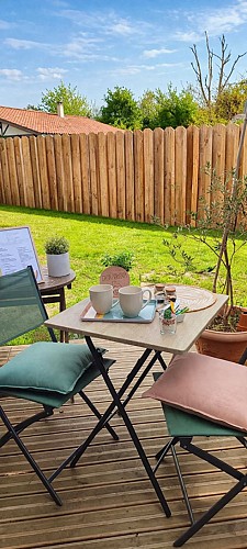 Patio cosy sous le soleil