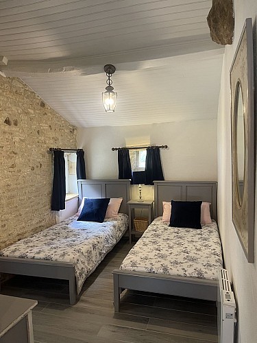 Twin chambre - lit simple x 2 (90 x 190)