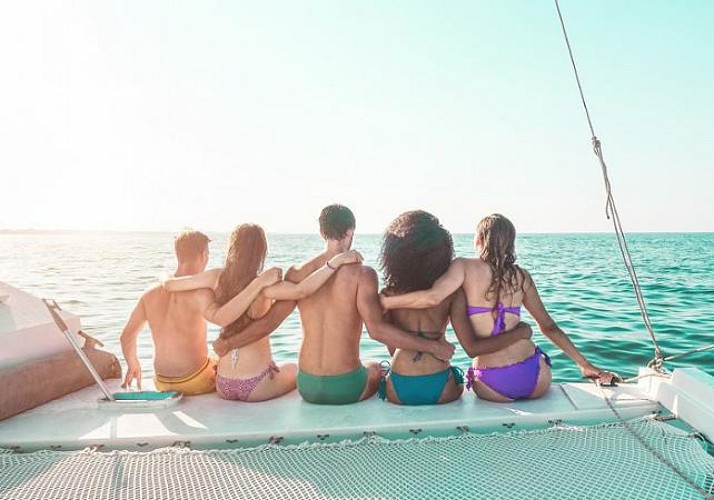 Catamaran Cruise off the Coast of La Réunion