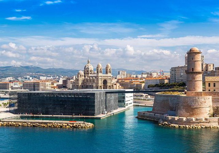 Long Tour of Marseilles from a Convertible Mini – 4 hours