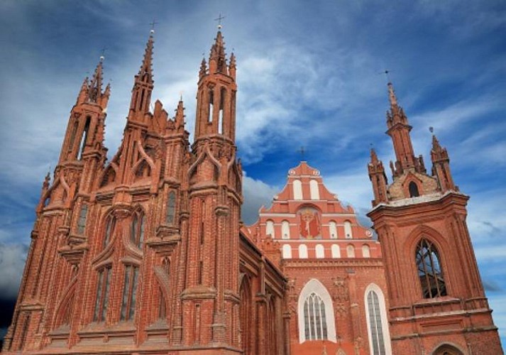 Découverte des quartiers bohèmes de Vilnius – Tour guidé à pied