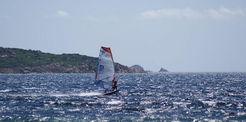Windsurfing Lessons in Porto-Vecchio – 10 Hours