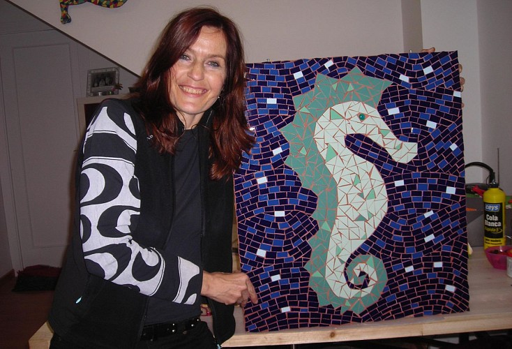 Atelier de création de mosaïques dans le style Gaudí