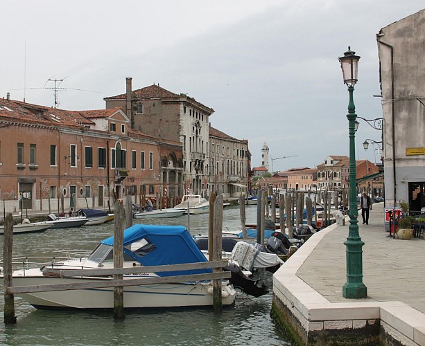 Excursion en bateau à Murano, l’île des verriers - tour privé en français depuis Venise
