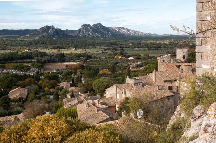 Vue depuis Eygalières vers les Calans