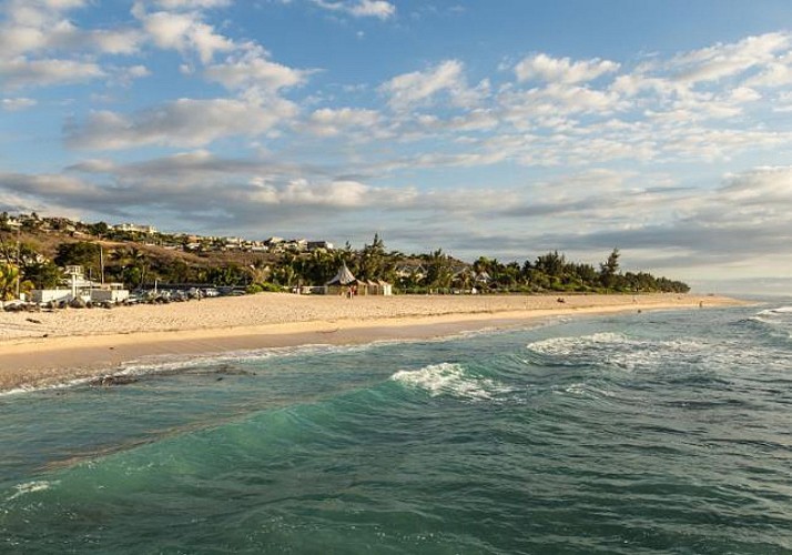 Discovery Cruise along the Western Coast of La Réunion