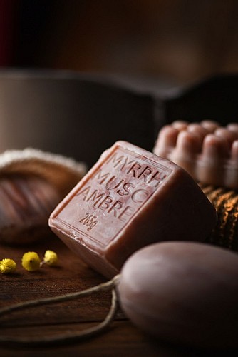 Atelier du savon & Labo Cosmétiques - Maître Savonitto