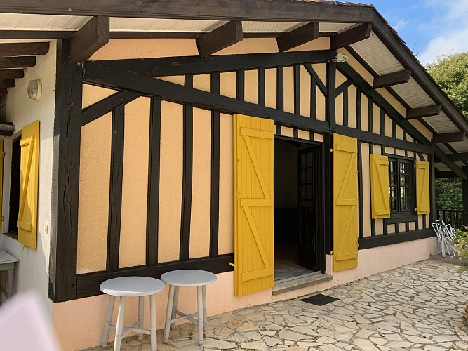 Fournadet gîte façade - Chalet Barthelemy - Laurède 2025 ©OTC