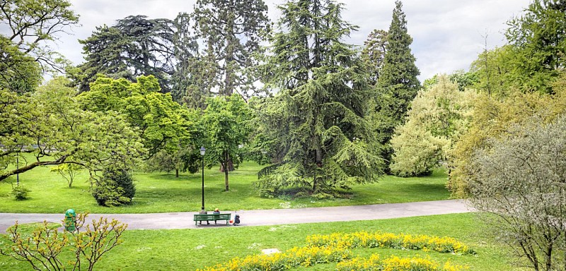 Mini-Train Tour of The Parks and Gardens around Lake Geneva