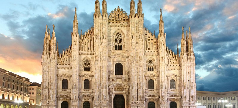 Visite guidée du Duomo de Milan et de ses terrasses – Billet coupe-file