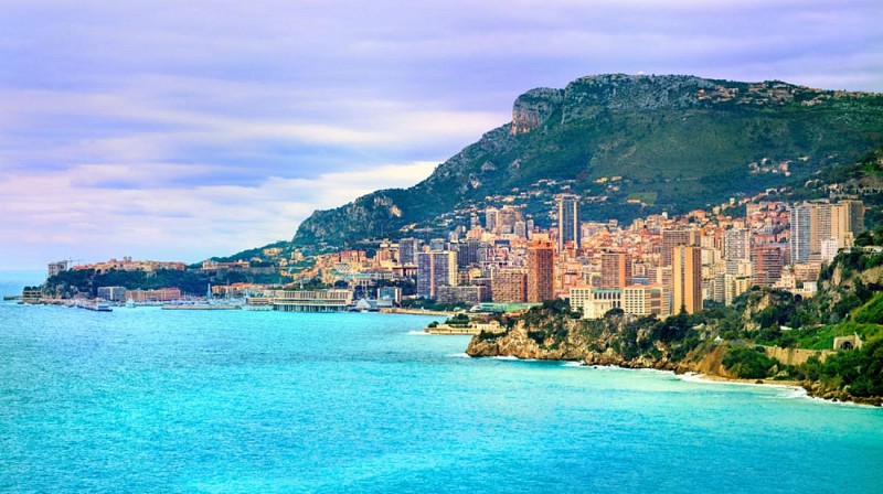 Atardecer en yate: excursión privada saliendo de Mónaco