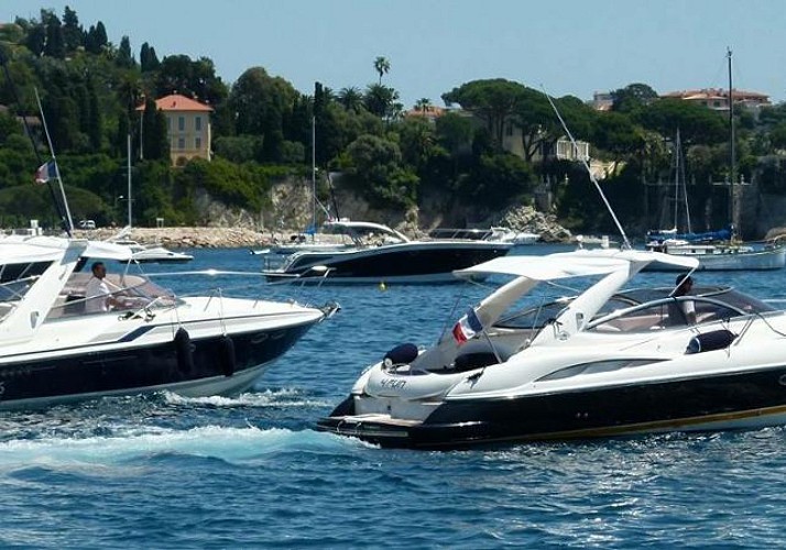 Coucher de soleil en yacht : excursion privée au départ de Monaco