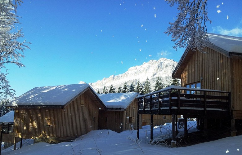 Les Nichoirs - chalets 5 à 7 places en Chartreuse - L'Evasion au Naturel