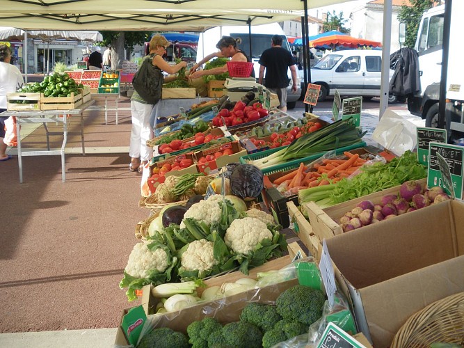 Marché trad Clairac
