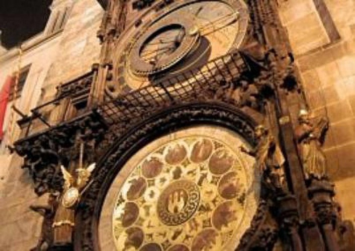 Visita a pie alrededor de los misterios de Praga