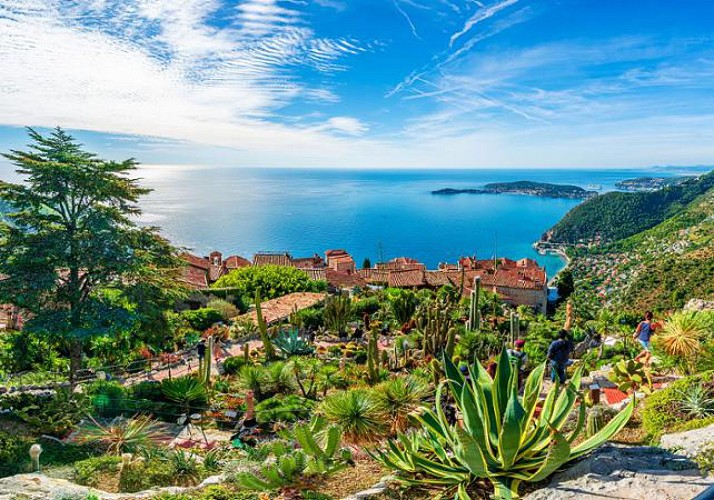 Atardecer en yate: excursión privada saliendo desde Niza