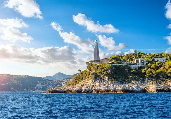 Coucher de soleil en yacht : excursion privée au départ de Nice