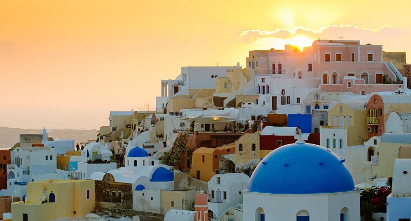 Escursione libera di due giorni a Santorini da Atene - andata/ritorno hotel