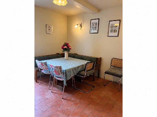 Salle à manger Gite Pont l'Evêque