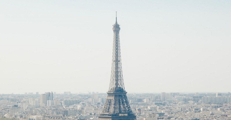 Flug über Paris - Versailles im Helikopter