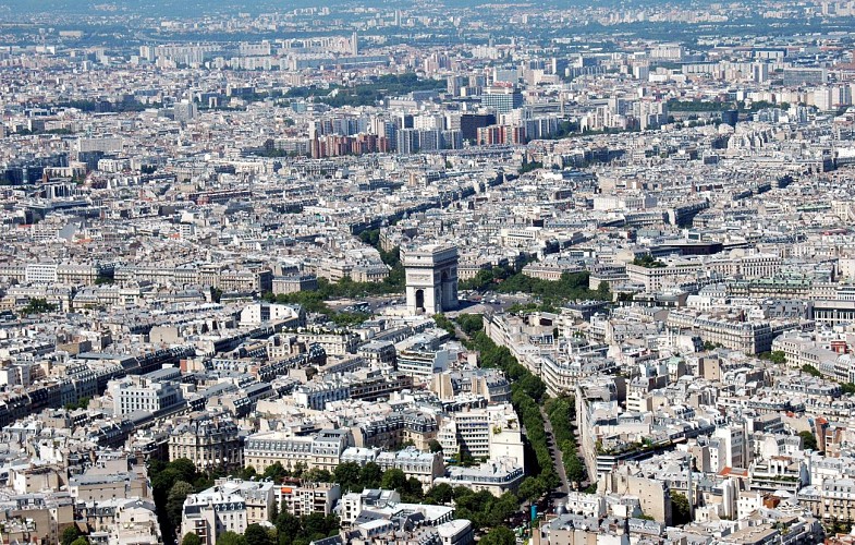 Flug über Paris - Versailles im Helikopter