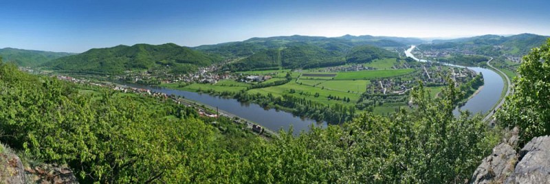 Besichtigung der Glasfabrik von Nizbor