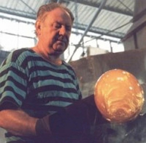 Tour of the Nizbor Glass Workshop