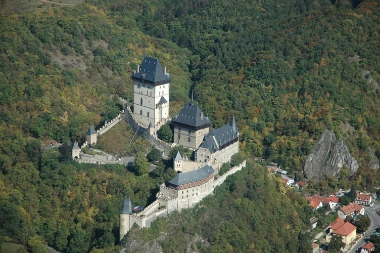 Visite du Château-fort de Karlstein - en français - Au départ de Prague