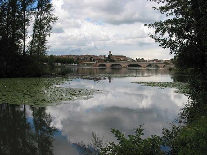 EL Lac sur la garonne CAZERES