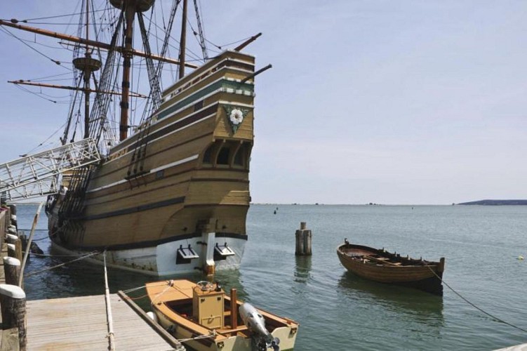 Excursion historique à Plimoth Plantation : reconstitution d’un village de pèlerins et visite du navire Mayflower II
