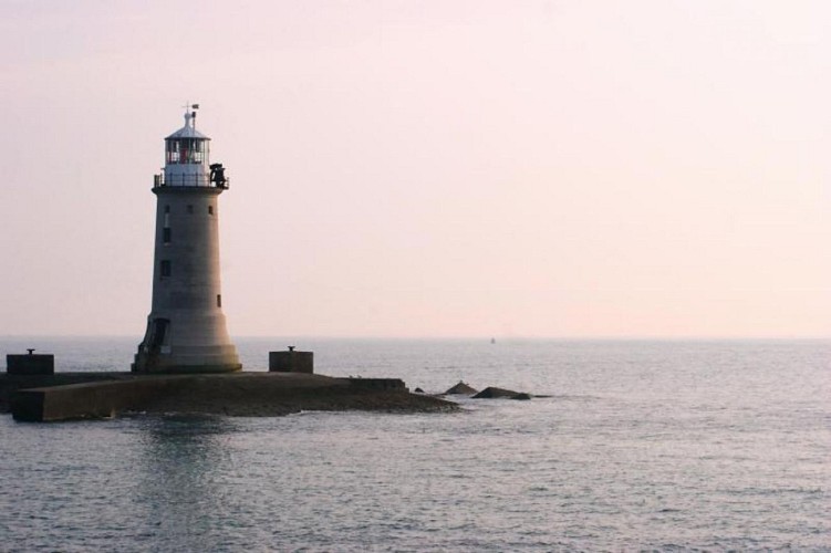 Excursion historique à Plimoth Plantation : reconstitution d’un village de pèlerins et visite du navire Mayflower II