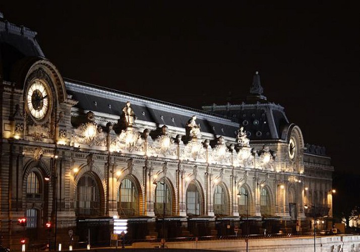 Paris bei Nacht mit dem Segway (auf Englisch)