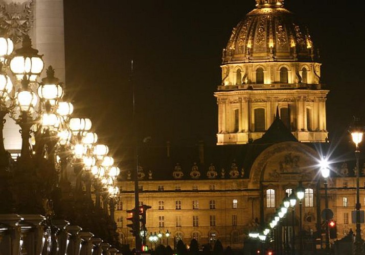 Paris bei Nacht mit dem Segway (auf Englisch)