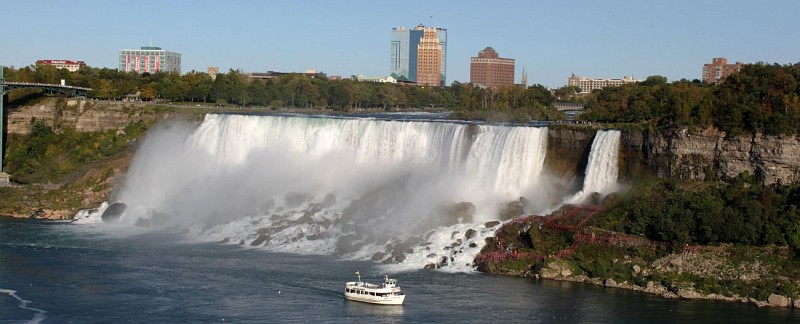 Excursión de 3 días por las Cataratas del Niágara, Toronto y el Archipiélago de las 1000 islas - Saliendo de Nueva York