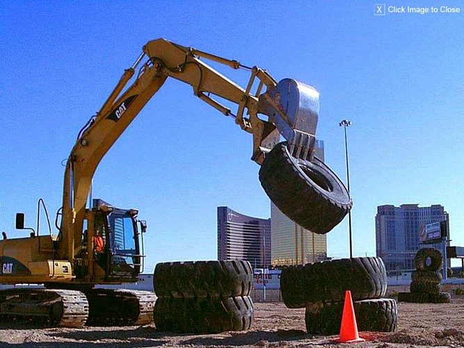 Conduisez vous-même votre bulldozer ou votre pelleteuse