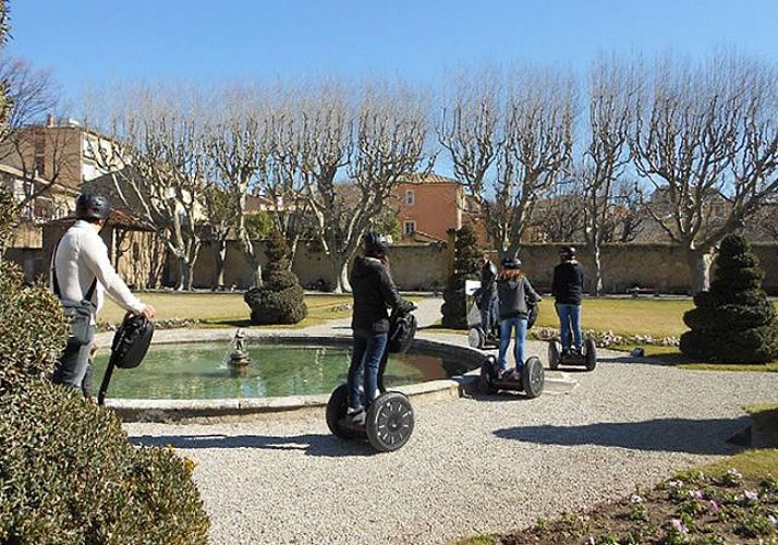 Découverte d'Aix-en-Provence en Segway - 2h