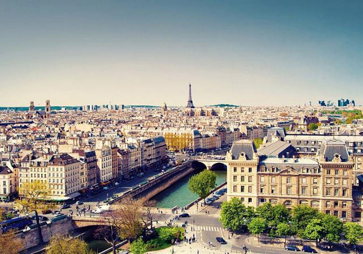Besuch der Kathedrale Notre Dame, des Stadtviertels Montmartre und des Louvre – „ohne Anstehen"