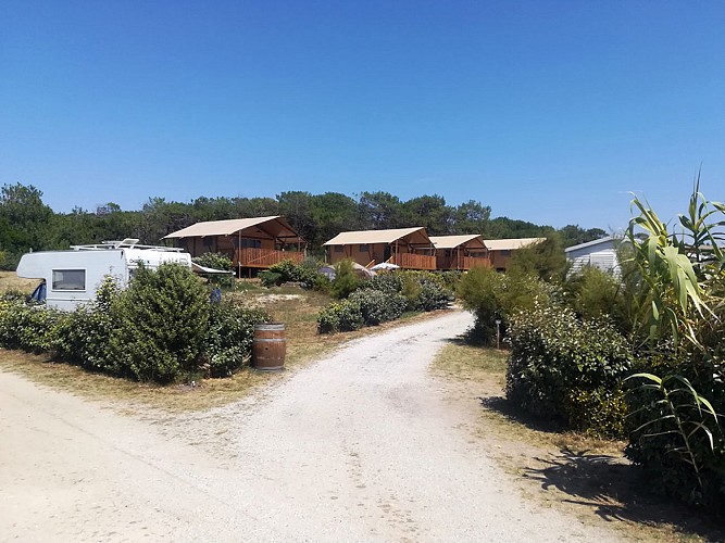 LES-LODGES